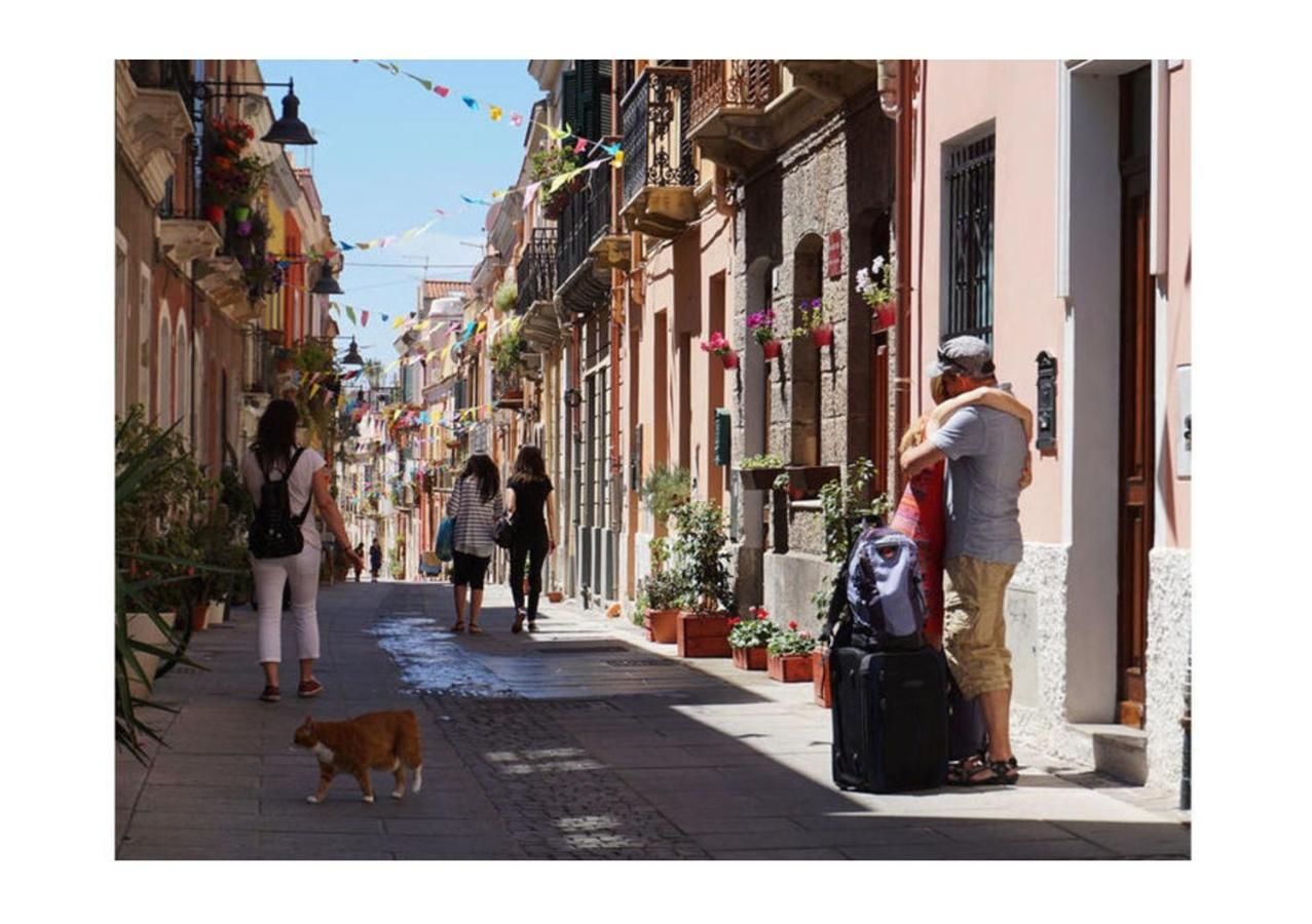 B&B POTHOS - ENG ITA - Rooms with Air Conditioning Wi-Fi Fridge Netflix Bike Rent Local Guide - Camere con aria condizionata, frigo, internet, guida locale, noleggio bici Cagliari Esterno foto