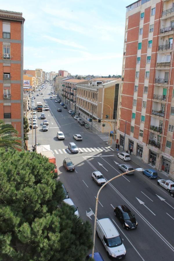 B&B POTHOS - ENG ITA - Rooms with Air Conditioning Wi-Fi Fridge Netflix Bike Rent Local Guide - Camere con aria condizionata, frigo, internet, guida locale, noleggio bici Cagliari Esterno foto
