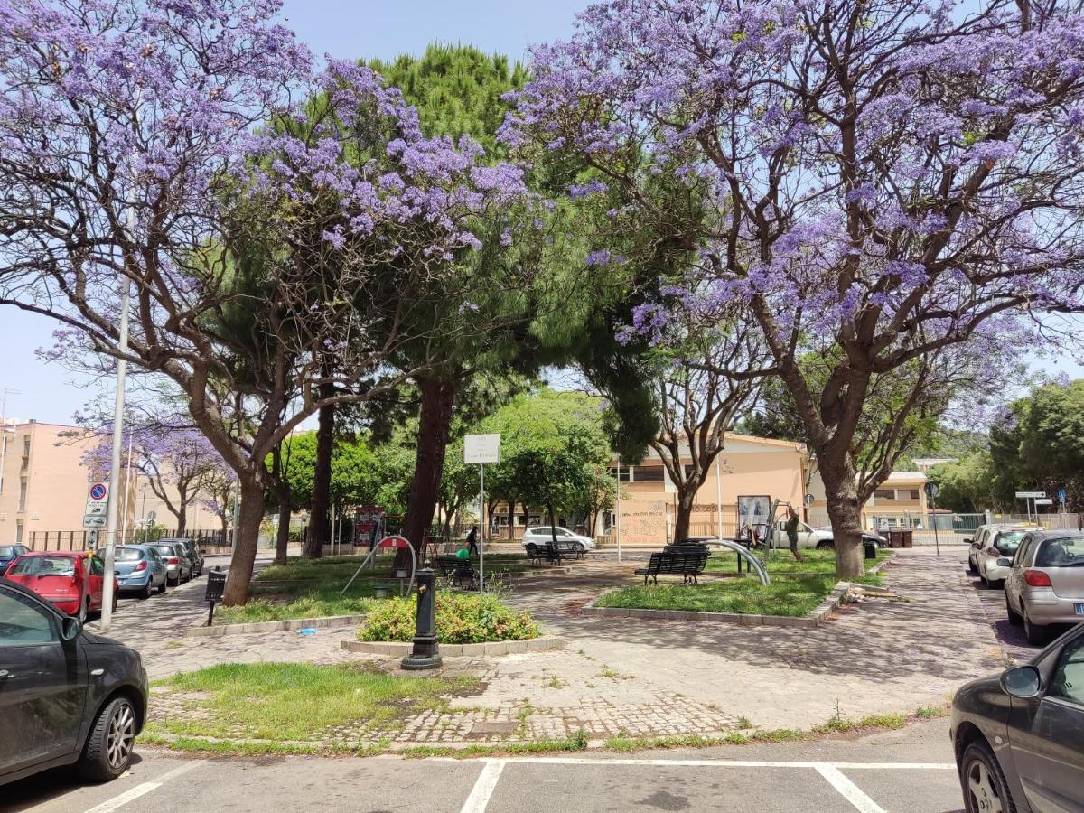 B&B POTHOS - ENG ITA - Rooms with Air Conditioning Wi-Fi Fridge Netflix Bike Rent Local Guide - Camere con aria condizionata, frigo, internet, guida locale, noleggio bici Cagliari Esterno foto